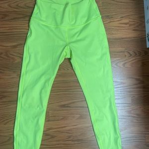 Highlight Yellow Wunder Under Highrise 25” Luxtreme